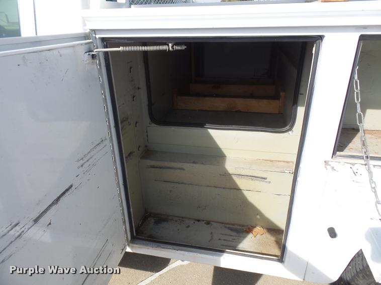 image for item DA3813 2006 Chevrolet Silverado 2500HD utility truck