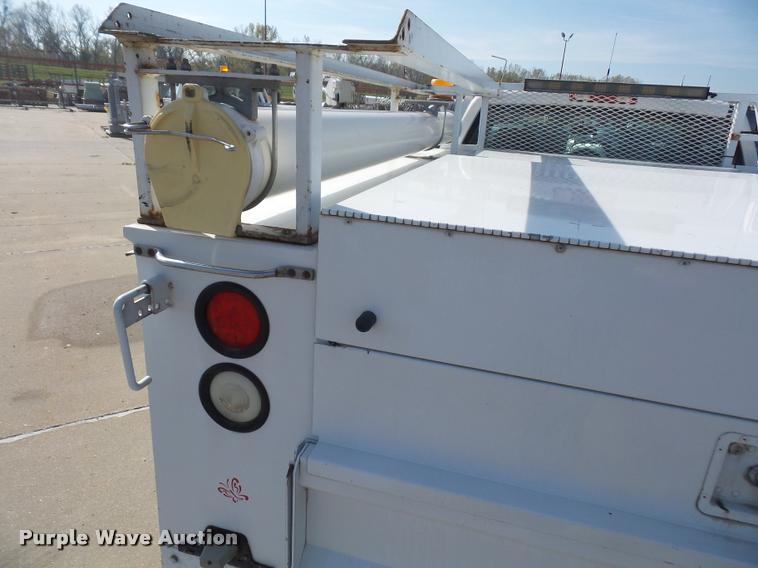 image for item DA3813 2006 Chevrolet Silverado 2500HD utility truck