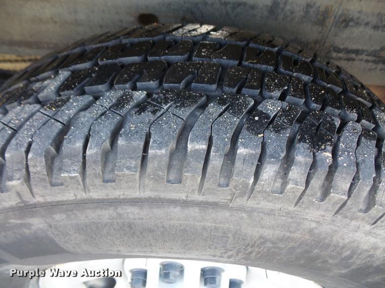 image for item DA3813 2006 Chevrolet Silverado 2500HD utility truck