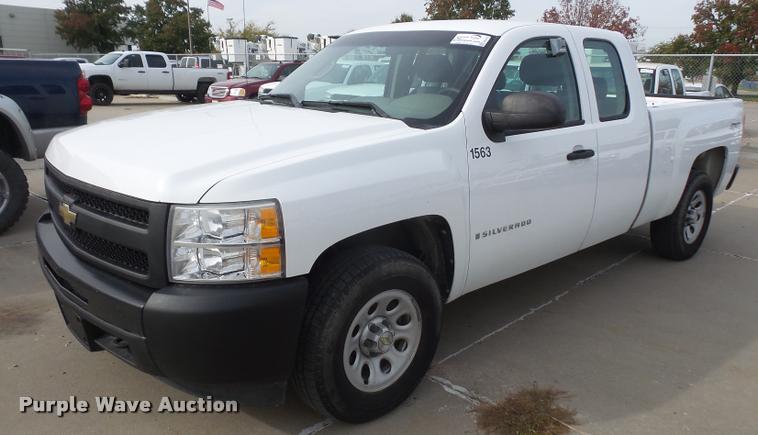 image for item DA3816 2009 Chevrolet Silverado 1500 Ext. Cab pickup truck