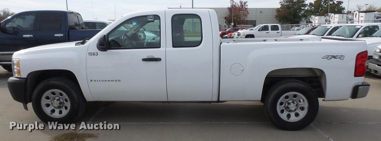 image for item DA3816 2009 Chevrolet Silverado 1500 Ext. Cab pickup truck