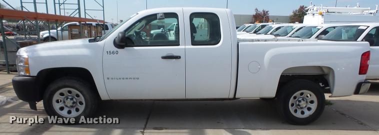 image for item DA3817 2009 Chevrolet Silverado 1500 Ext. Cab pickup truck