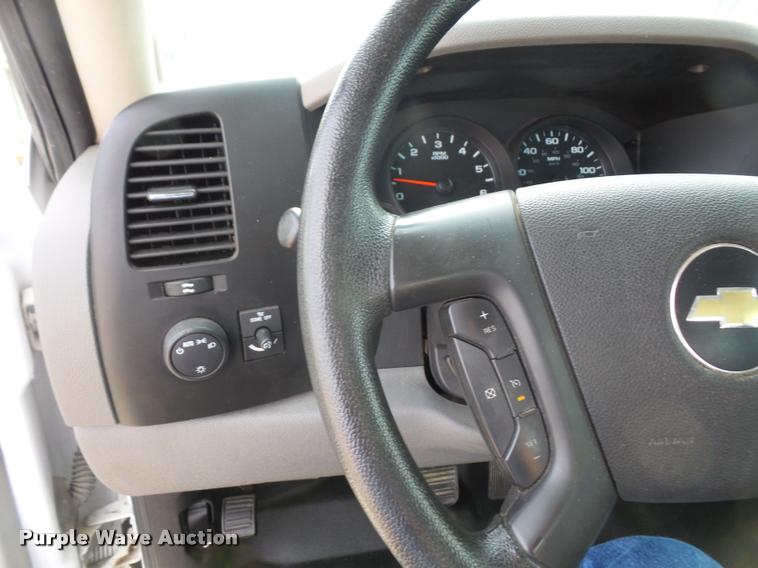 image for item DA3817 2009 Chevrolet Silverado 1500 Ext. Cab pickup truck