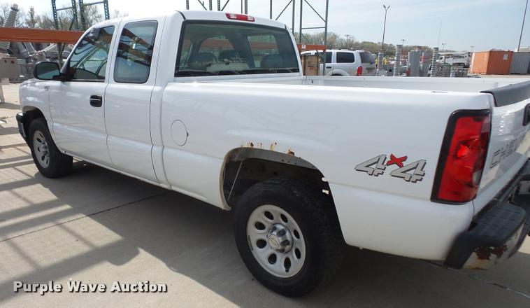 image for item DA3818 2006 Chevrolet Silverado 1500 Ext. Cab pickup truck