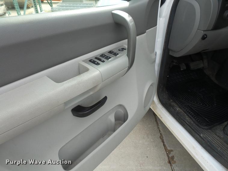image for item DA3819 2009 Chevrolet Silverado 1500 Ext. Cab pickup truck