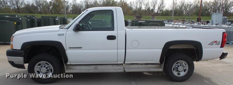 image for item DA3821 2006 Chevrolet Silverado 2500HD pickup truck