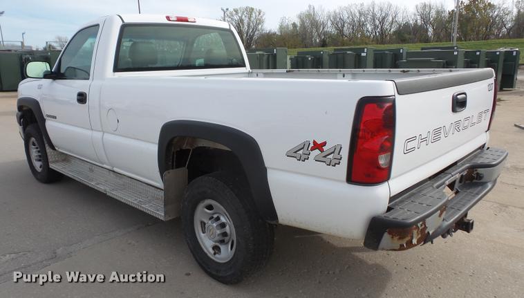 image for item DA3821 2006 Chevrolet Silverado 2500HD pickup truck