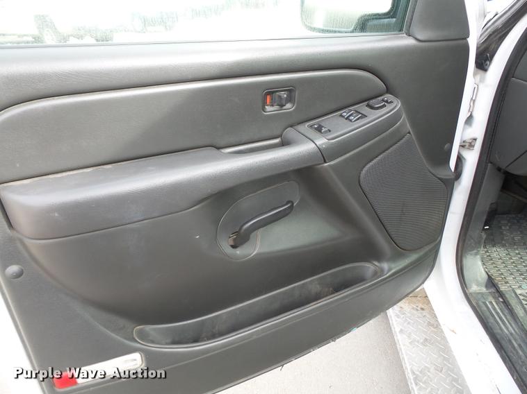 image for item DA3821 2006 Chevrolet Silverado 2500HD pickup truck