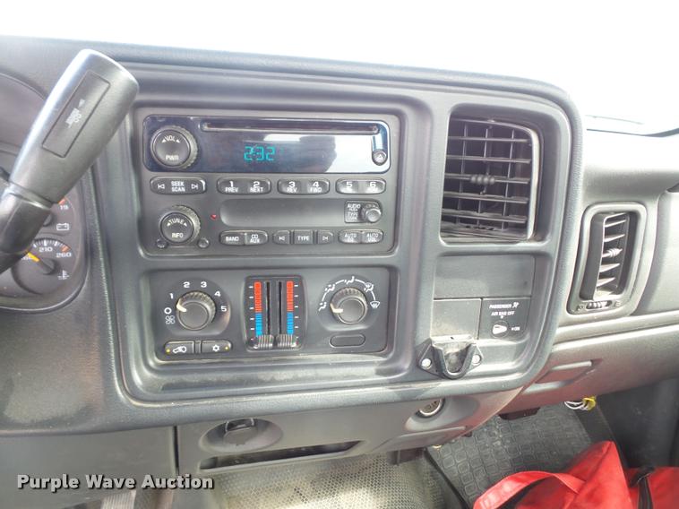 image for item DA3821 2006 Chevrolet Silverado 2500HD pickup truck