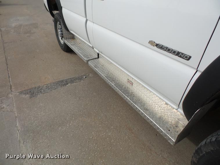 image for item DA3821 2006 Chevrolet Silverado 2500HD pickup truck