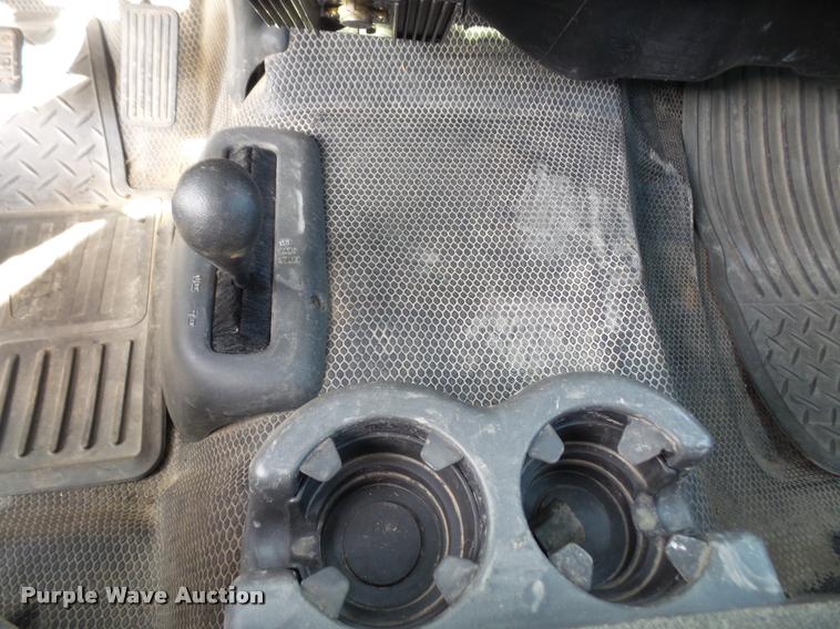 image for item DA3902 2005 Chevrolet Silverado 2500HD Ext. Cab pickup truck