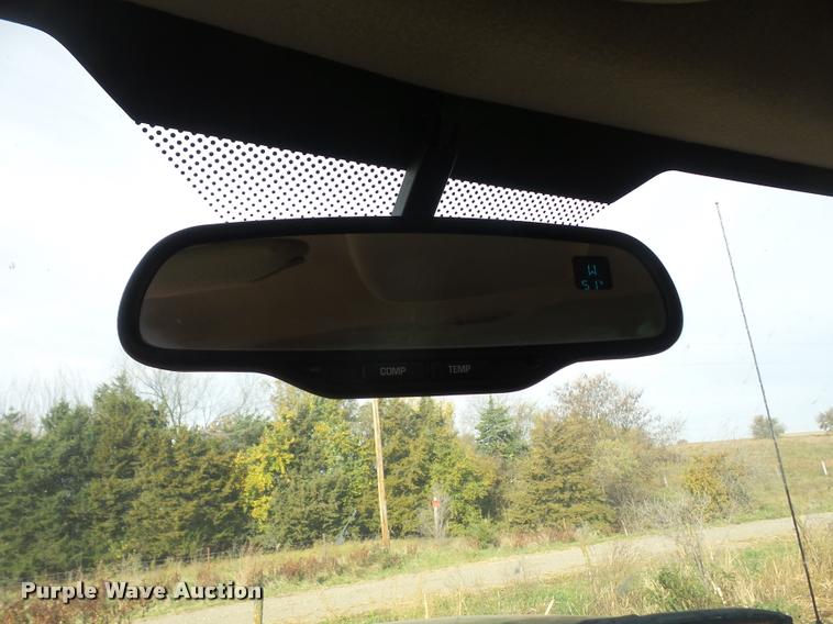 image for item DA3902 2005 Chevrolet Silverado 2500HD Ext. Cab pickup truck