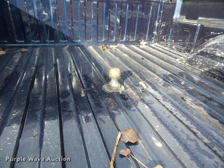 image for item DA3902 2005 Chevrolet Silverado 2500HD Ext. Cab pickup truck