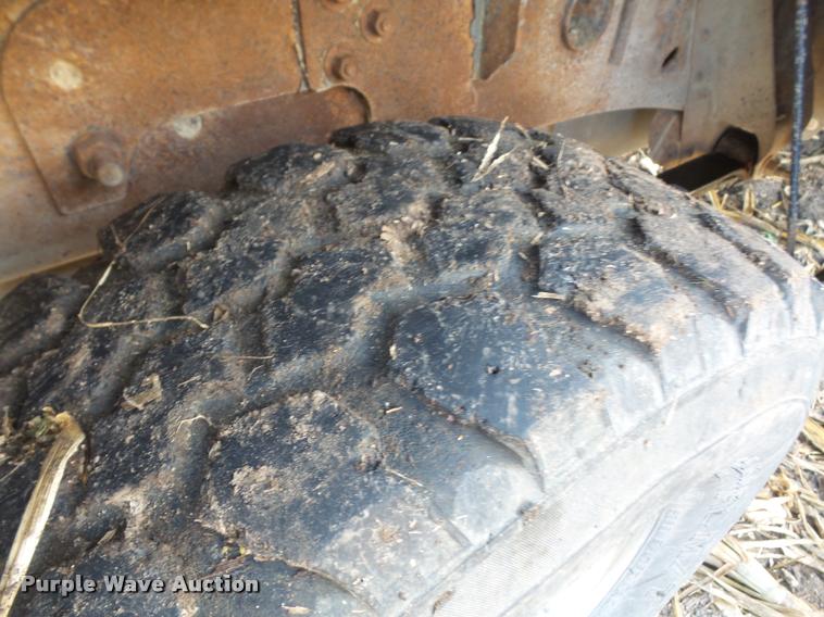 image for item DA3902 2005 Chevrolet Silverado 2500HD Ext. Cab pickup truck