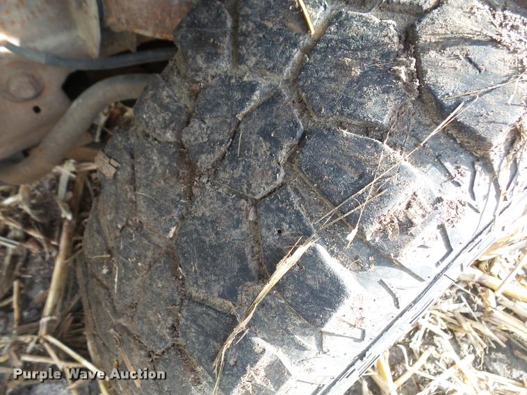 image for item DA3902 2005 Chevrolet Silverado 2500HD Ext. Cab pickup truck