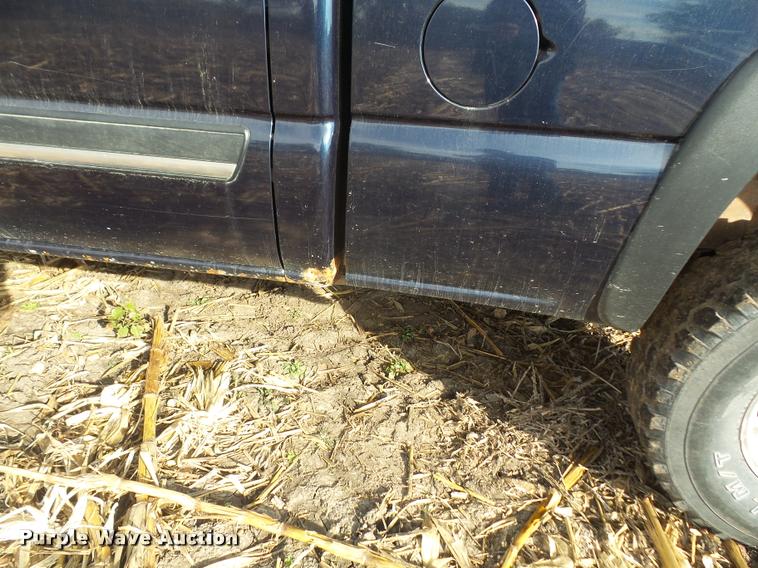 image for item DA3902 2005 Chevrolet Silverado 2500HD Ext. Cab pickup truck