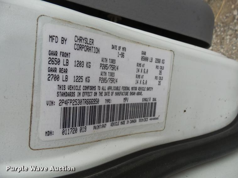 image for item DA3916 1996 Plymouth Voyager van