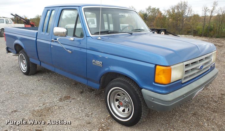 image for item DA3918 1989 Ford F150 SuperCab pickup truck