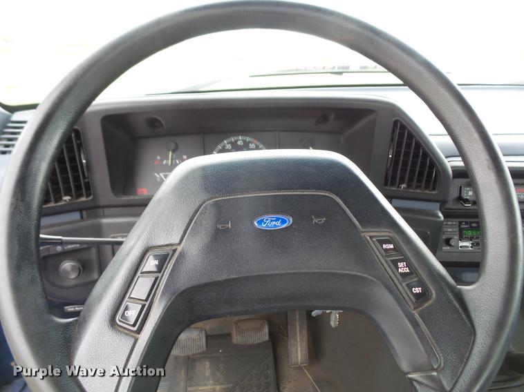 image for item DA3918 1989 Ford F150 SuperCab pickup truck