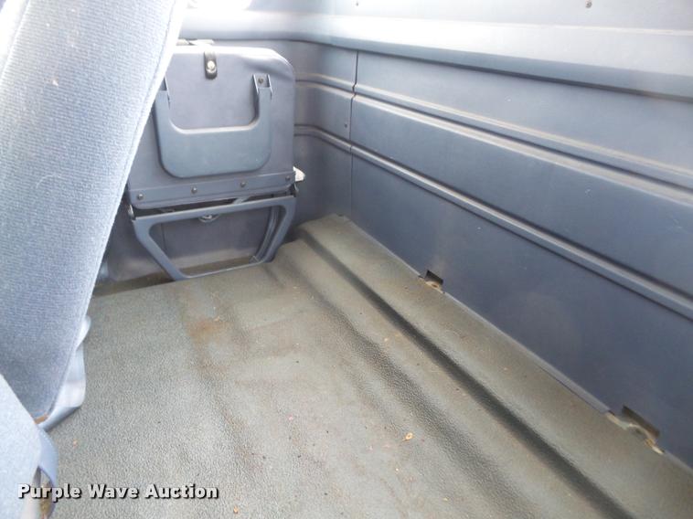 image for item DA3918 1989 Ford F150 SuperCab pickup truck