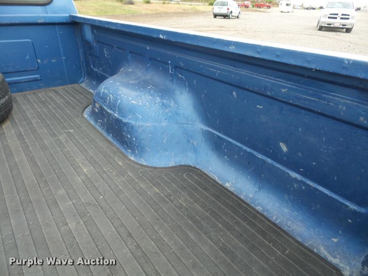 image for item DA3918 1989 Ford F150 SuperCab pickup truck