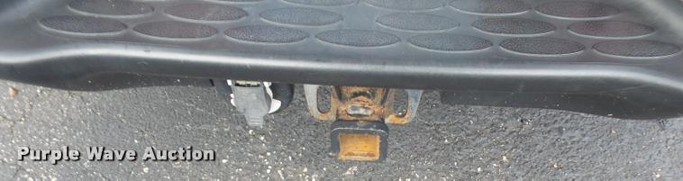 image for item DA3935 2004 GMC Yukon Denali SUV