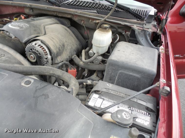 image for item DA3935 2004 GMC Yukon Denali SUV