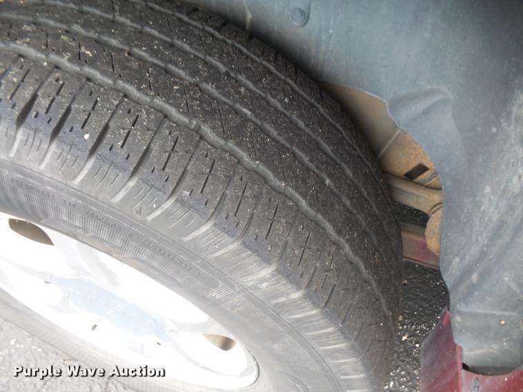 image for item DA3935 2004 GMC Yukon Denali SUV