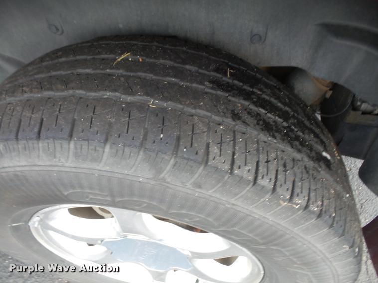 image for item DA3935 2004 GMC Yukon Denali SUV