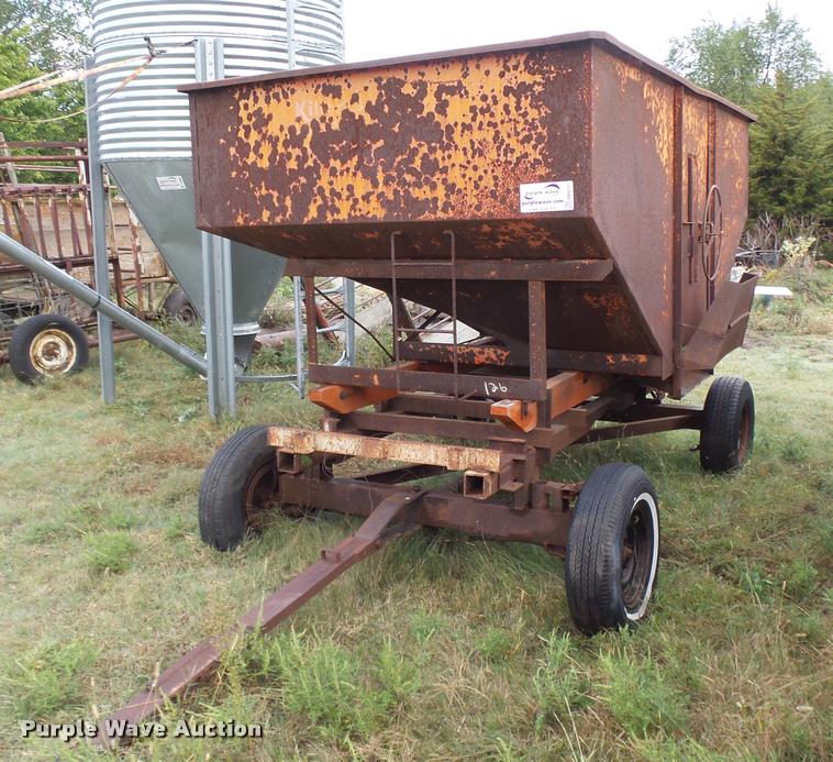 image for item DA4257 Gravity wagon