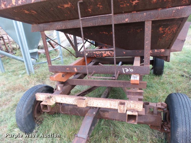 image for item DA4257 Gravity wagon