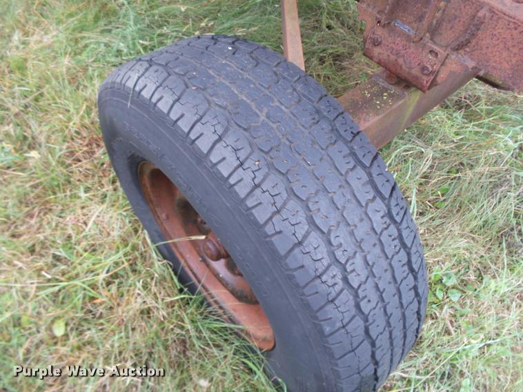 image for item DA4257 Gravity wagon