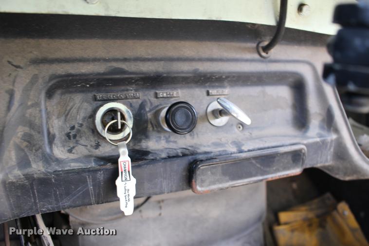 image for item DA4277 1986 Chevrolet C60 bus