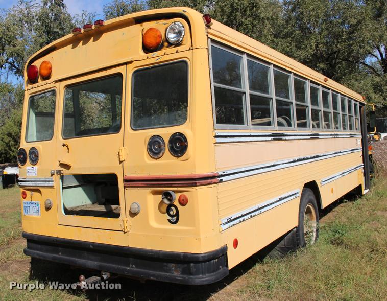 image for item DA4280 1988 Chevrolet C60 bus