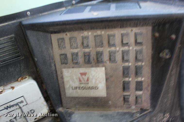 image for item DA4280 1988 Chevrolet C60 bus