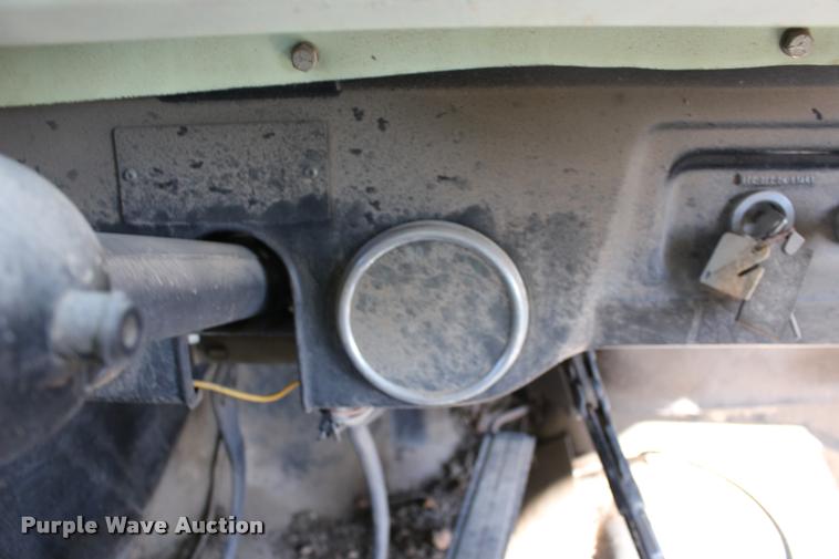 image for item DA4280 1988 Chevrolet C60 bus