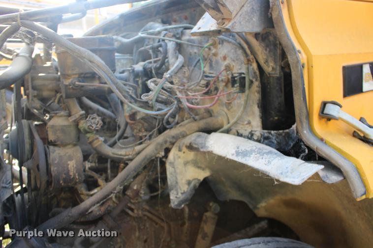 image for item DA4280 1988 Chevrolet C60 bus