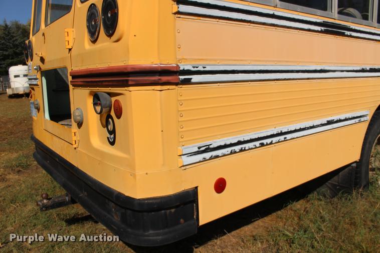 image for item DA4280 1988 Chevrolet C60 bus