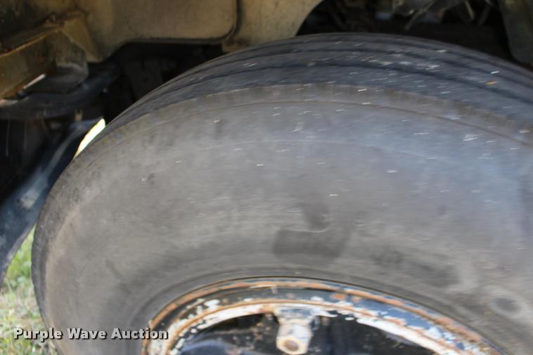 image for item DA4280 1988 Chevrolet C60 bus