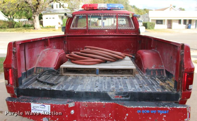 image for item DA4282 1986 GMC Sierra 2500 pickup truck