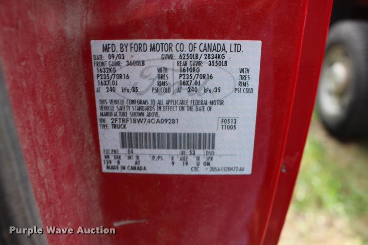 image for item DA4283 2004 Ford F150 XL pickup truck