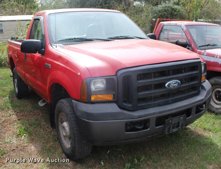 image for item DA4284 2006 Ford F250 Super Duty pickup truck
