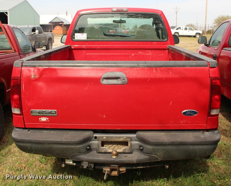 image for item DA4284 2006 Ford F250 Super Duty pickup truck