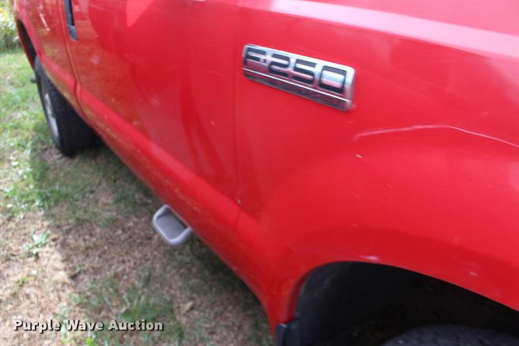 image for item DA4284 2006 Ford F250 Super Duty pickup truck