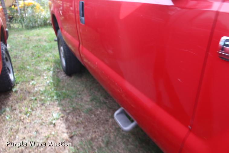 image for item DA4284 2006 Ford F250 Super Duty pickup truck