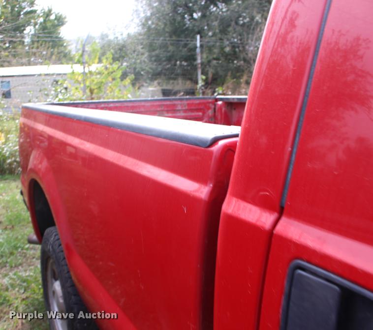 image for item DA4284 2006 Ford F250 Super Duty pickup truck