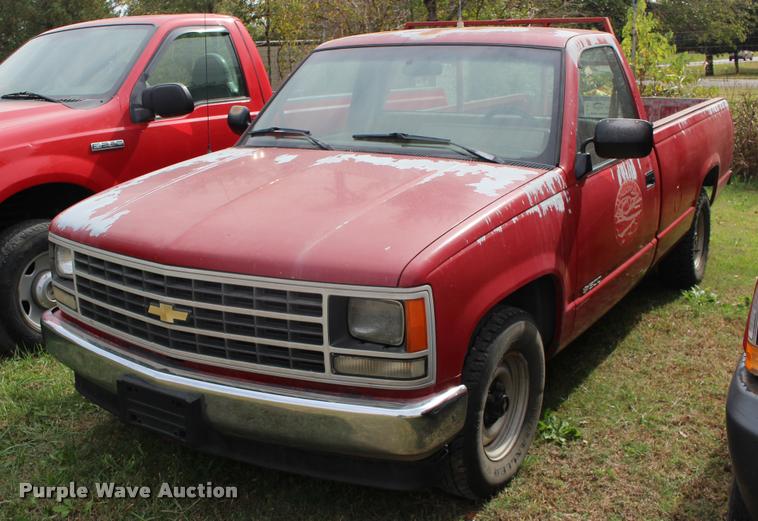 image for item DA4285 1991 Chevrolet 1500 pickup truck