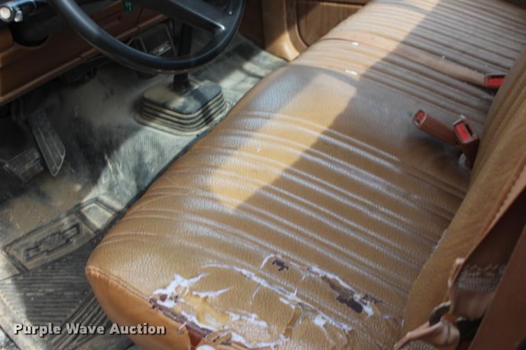 image for item DA4285 1991 Chevrolet 1500 pickup truck