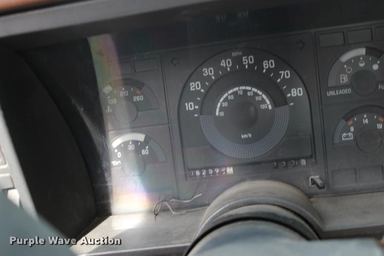 image for item DA4285 1991 Chevrolet 1500 pickup truck