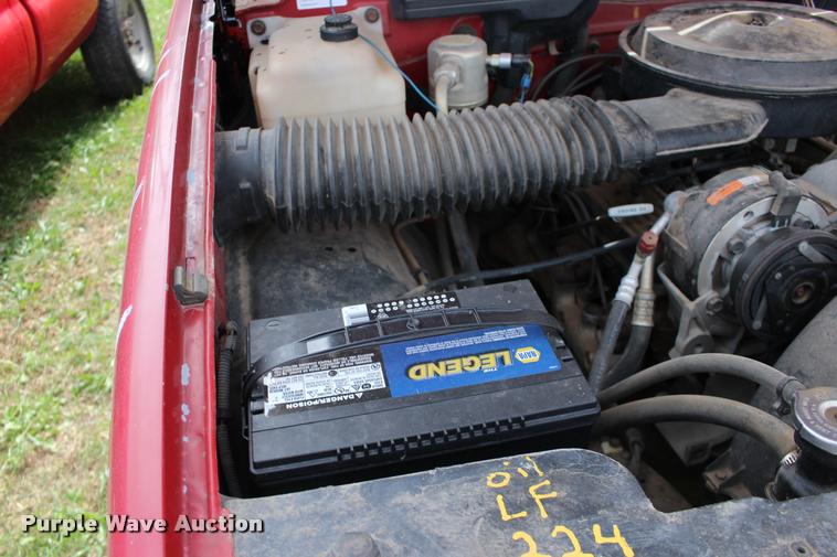 image for item DA4285 1991 Chevrolet 1500 pickup truck